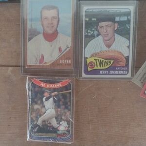 Vintage Baseball Cards Collection